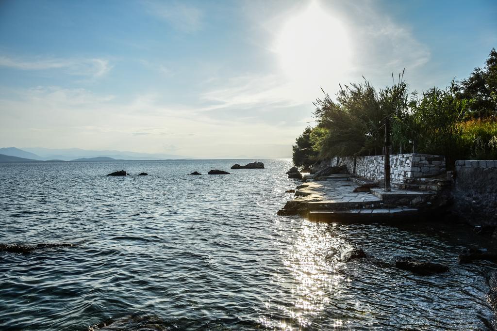 Melies- Seaside Boutique Apartments Khorto Exteriör bild